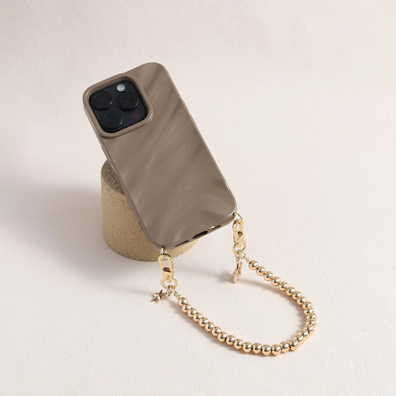 18K gold phone strap with round beads and dual star charms, detachable bracelet design