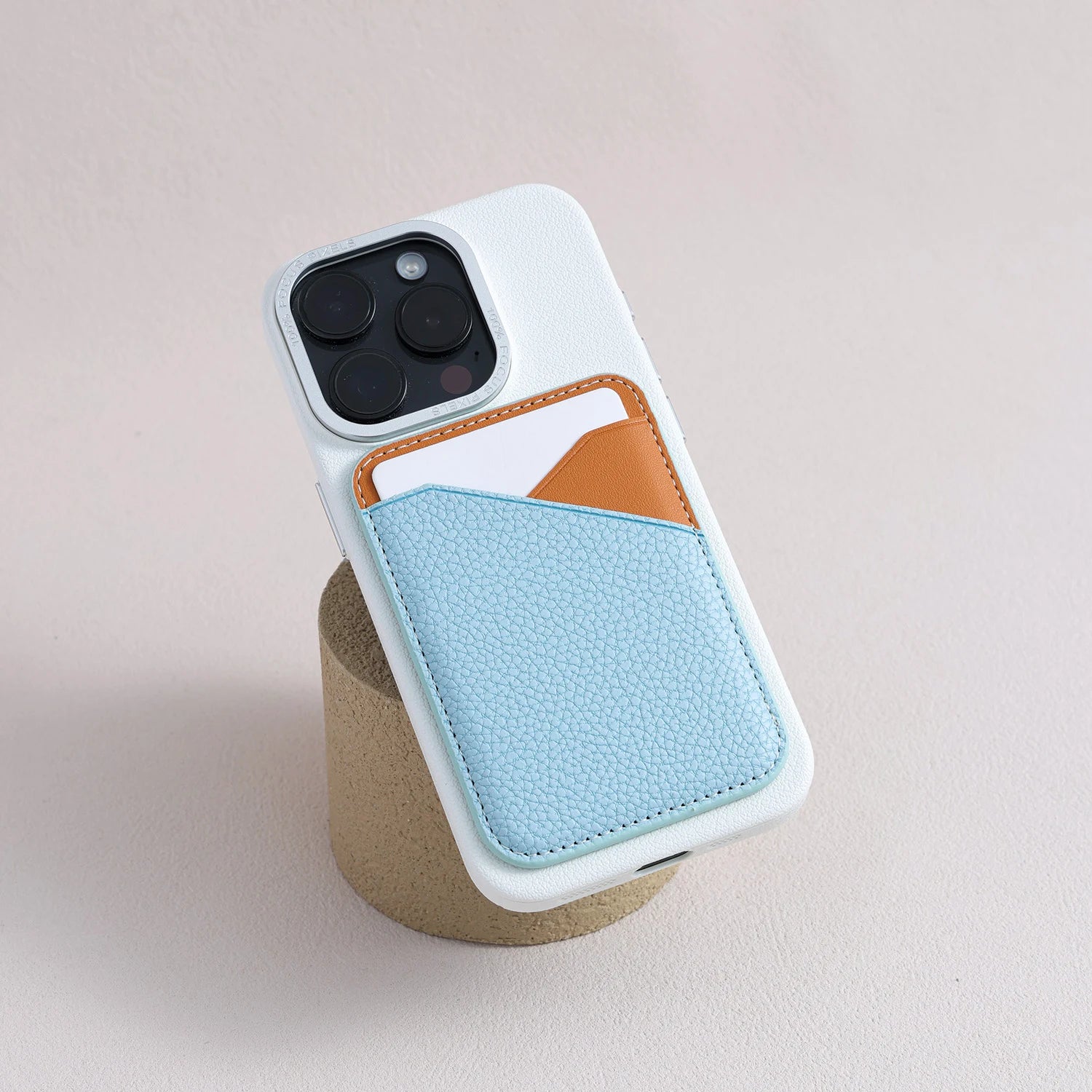 Still Life of Iris - MagSafe Leather Card Holder for iPhone