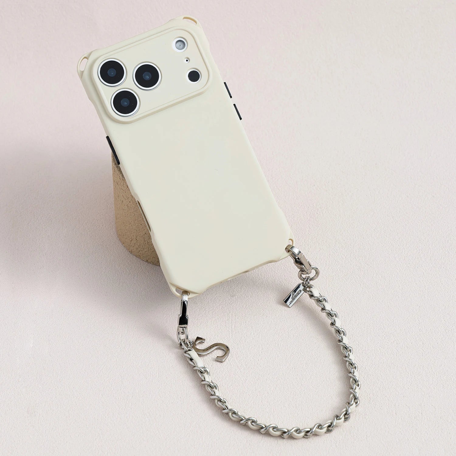 Structured TPU phone case with detachable leather-woven metal chain attached