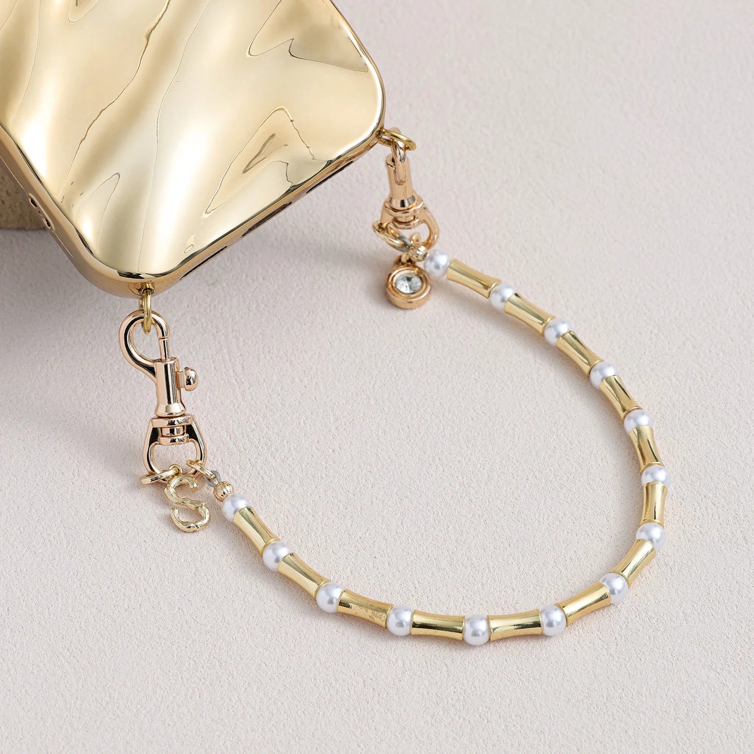 أوديت - سوار ساعة أبل مزدوج الخيوط مصنوع يدويًا من حجر الأمازونيت ولؤلؤ سواروفسكي