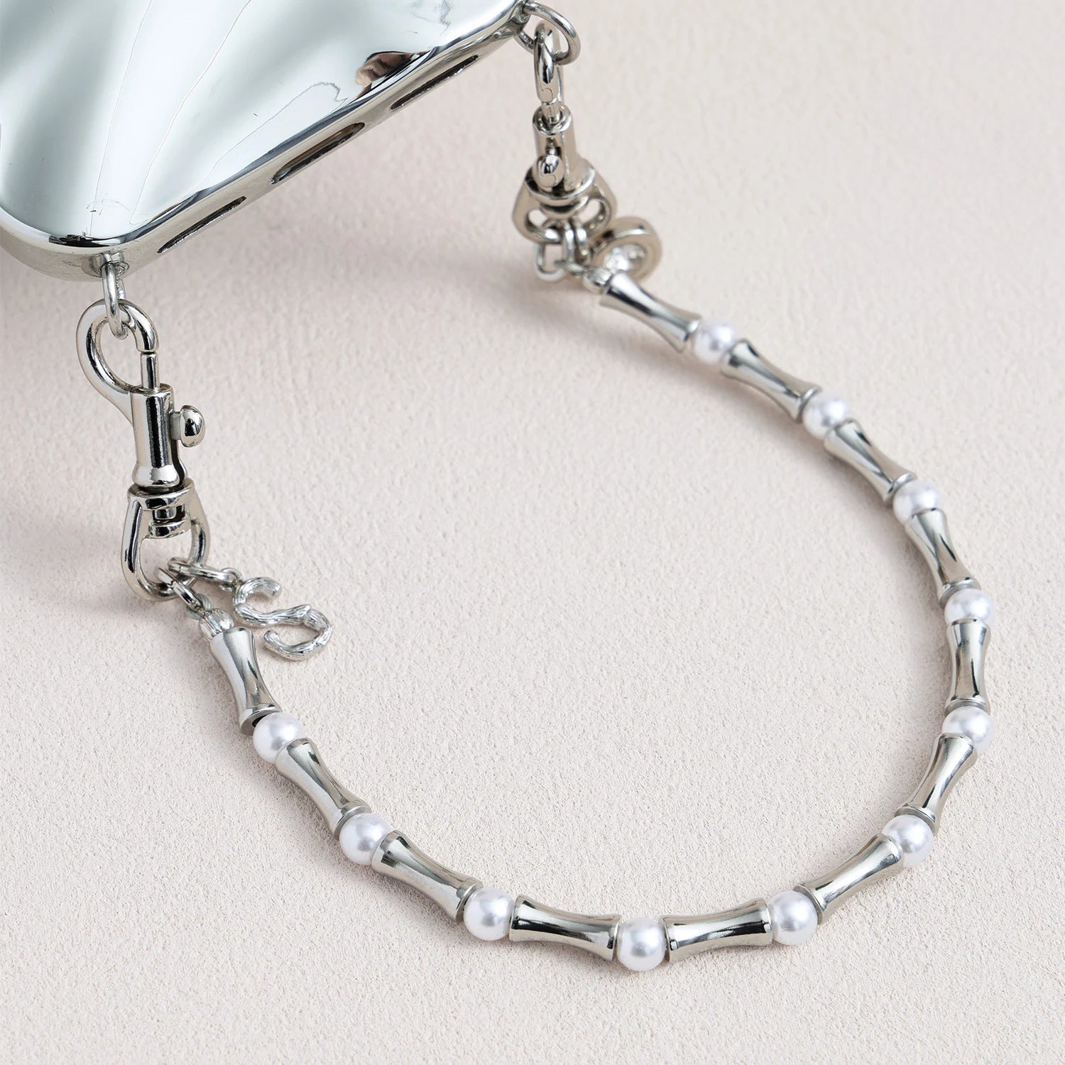 أوديت - سوار ساعة أبل مزدوج الخيوط مصنوع يدويًا من حجر الأمازونيت ولؤلؤ سواروفسكي