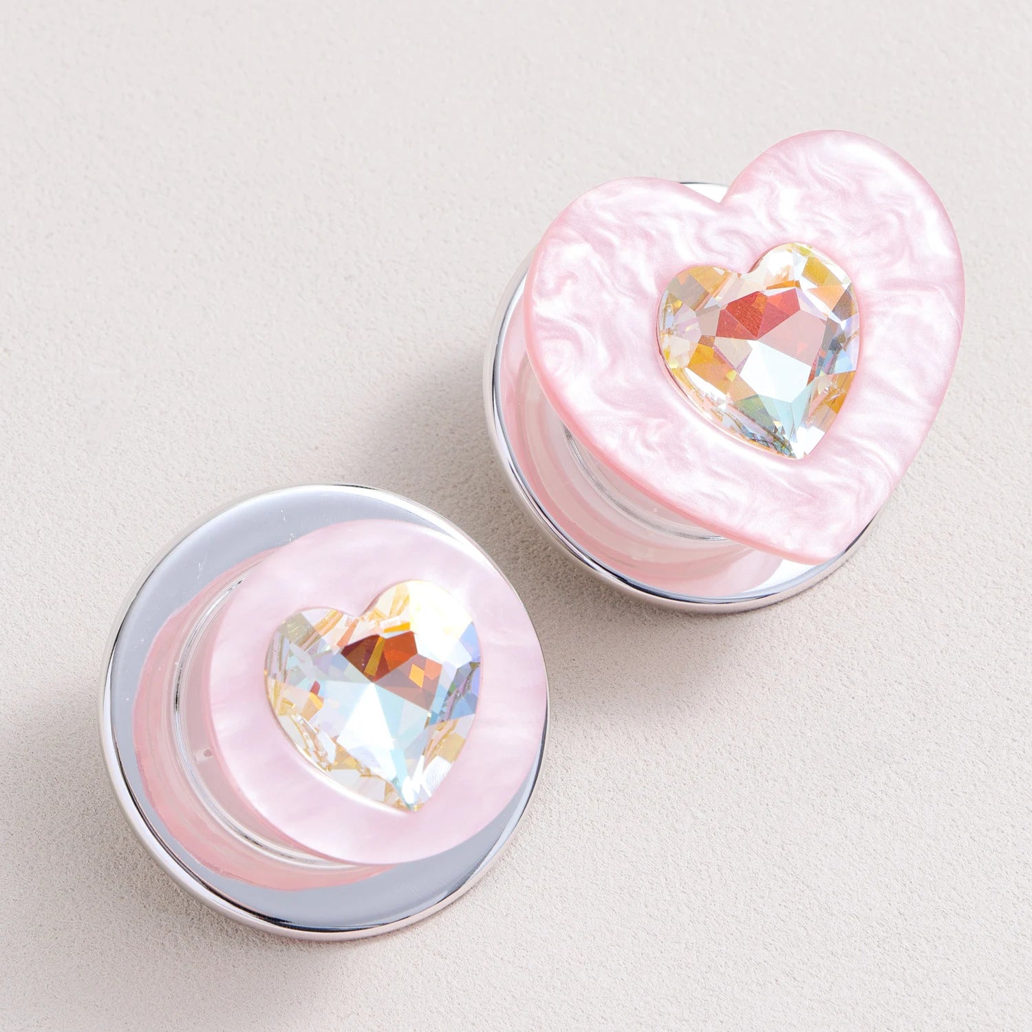 Rosarium Amoris - Heart Halo Phone Stand