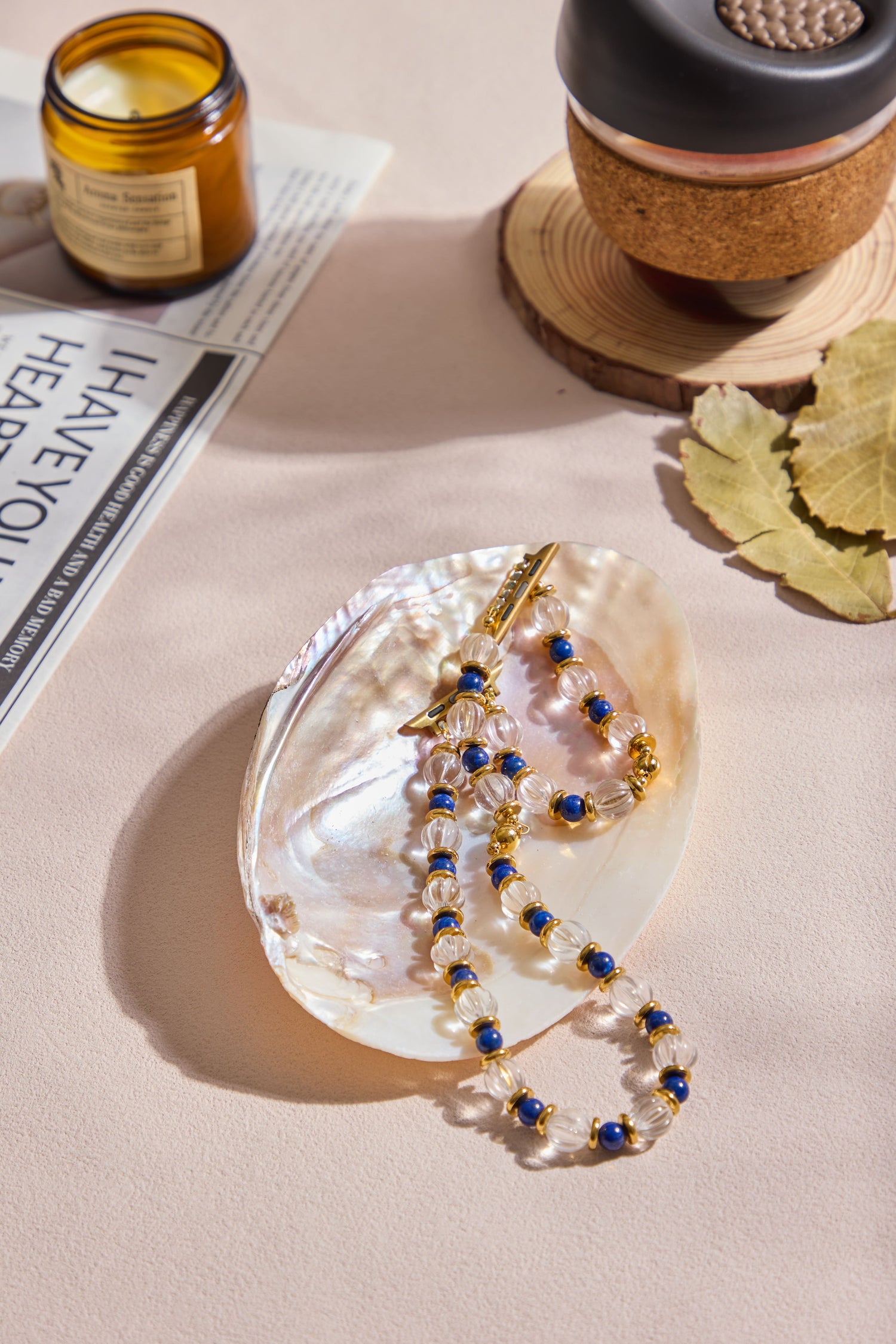 أساور ساعات من الأحجار الكريمة