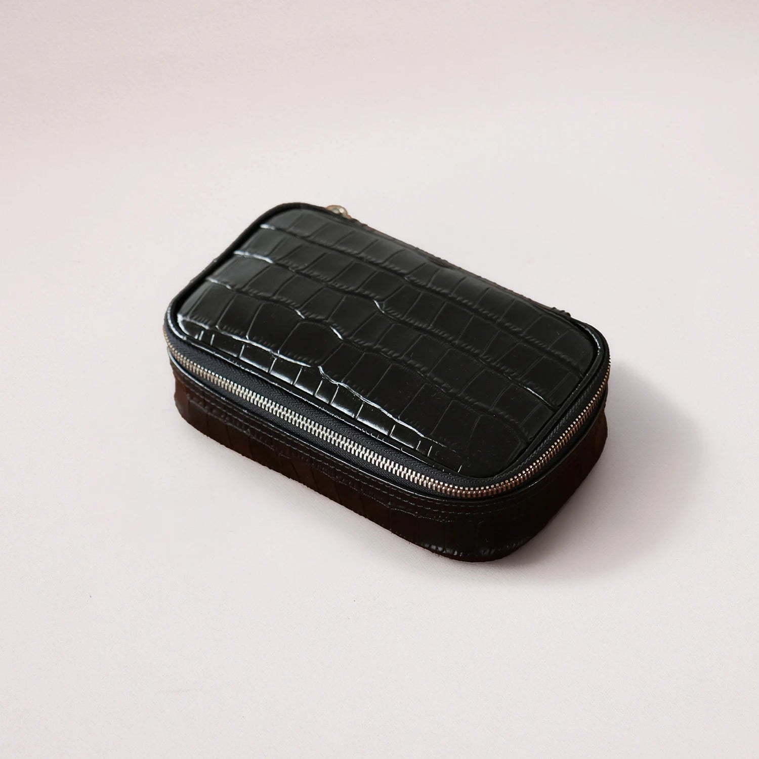 Matin de Chloris - Funda para teléfono MagSafe con ranura para tarjetas y rayas celadón