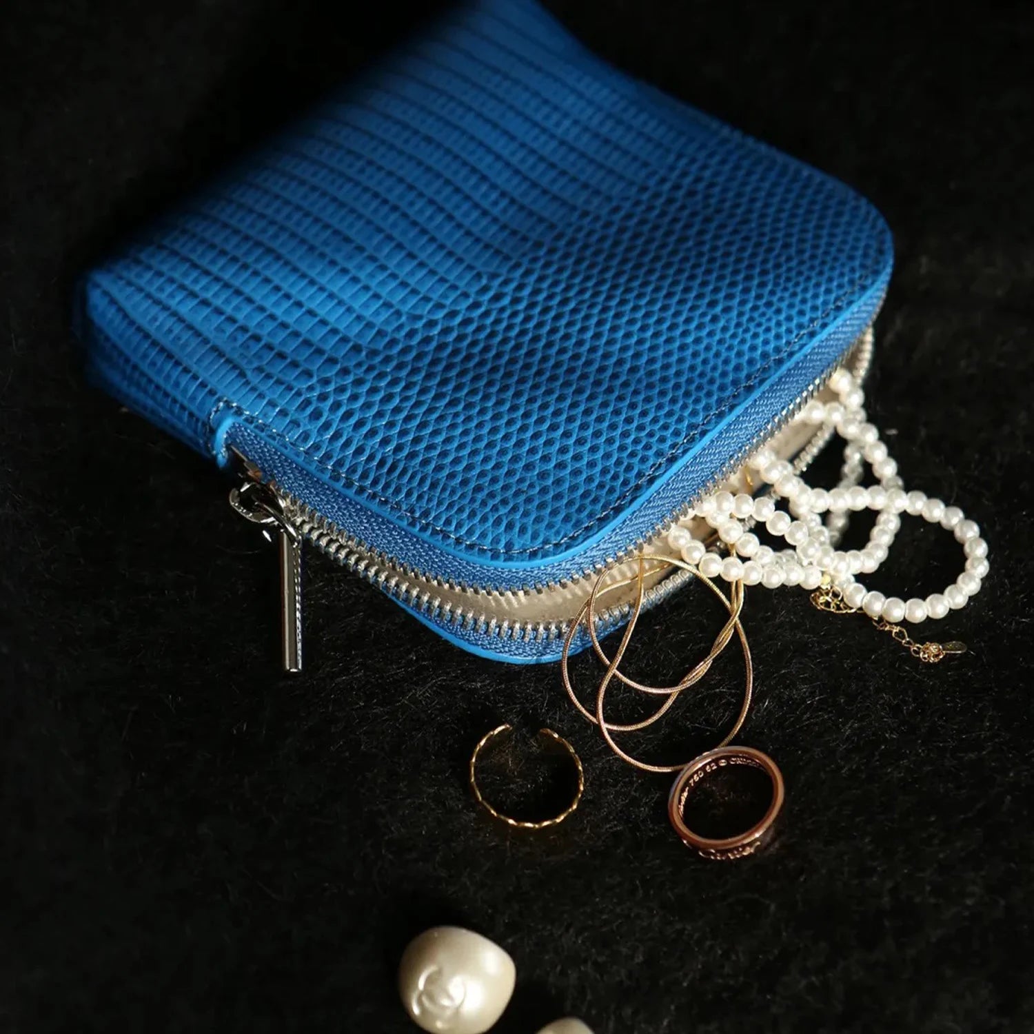 Cressida Palais - Blue Lizard-Embossed Top-Grain Cowhide Vanity Bag Collection