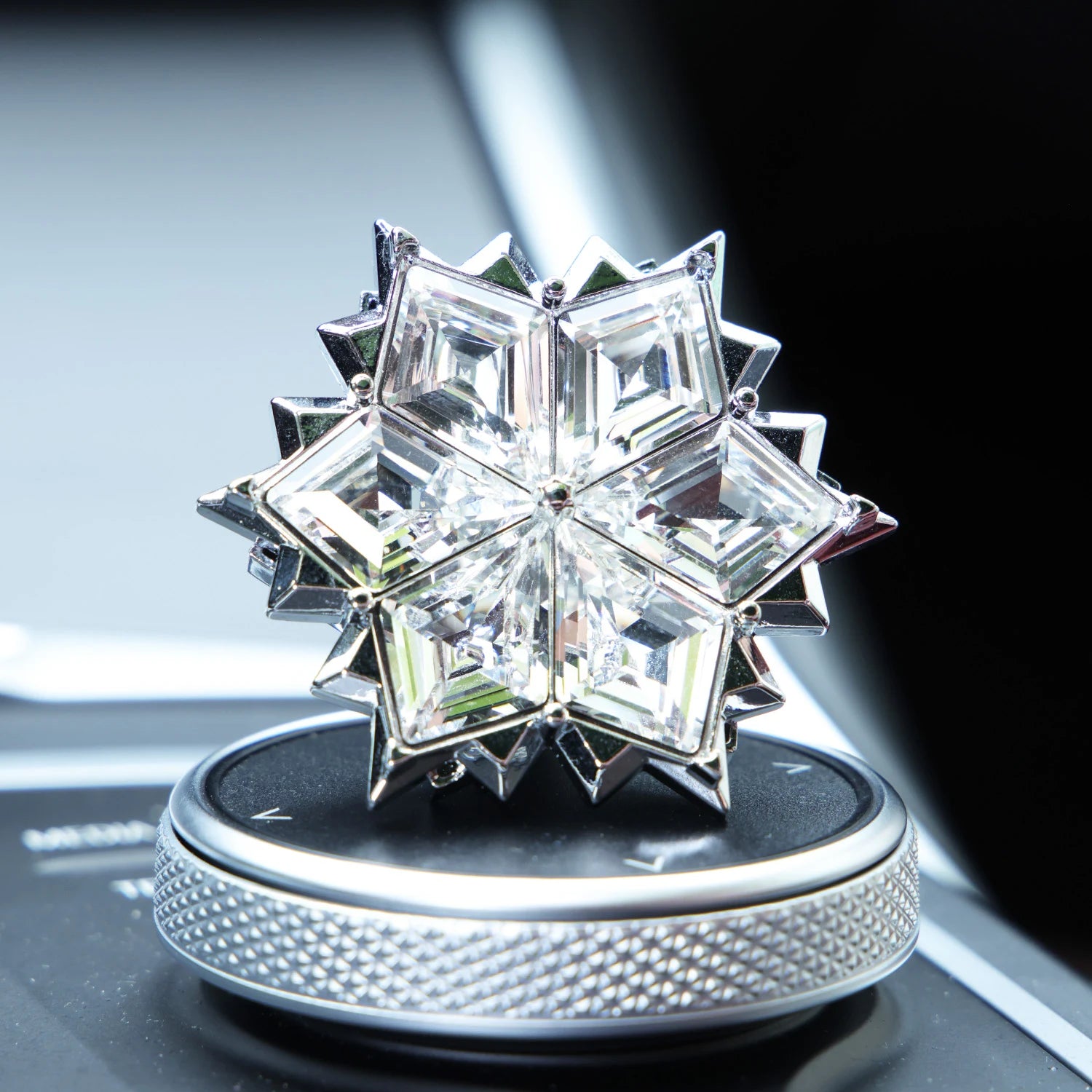 Asteria Givre - Grand Touring Crystal Car Fragrance (4 scents of tablets included)