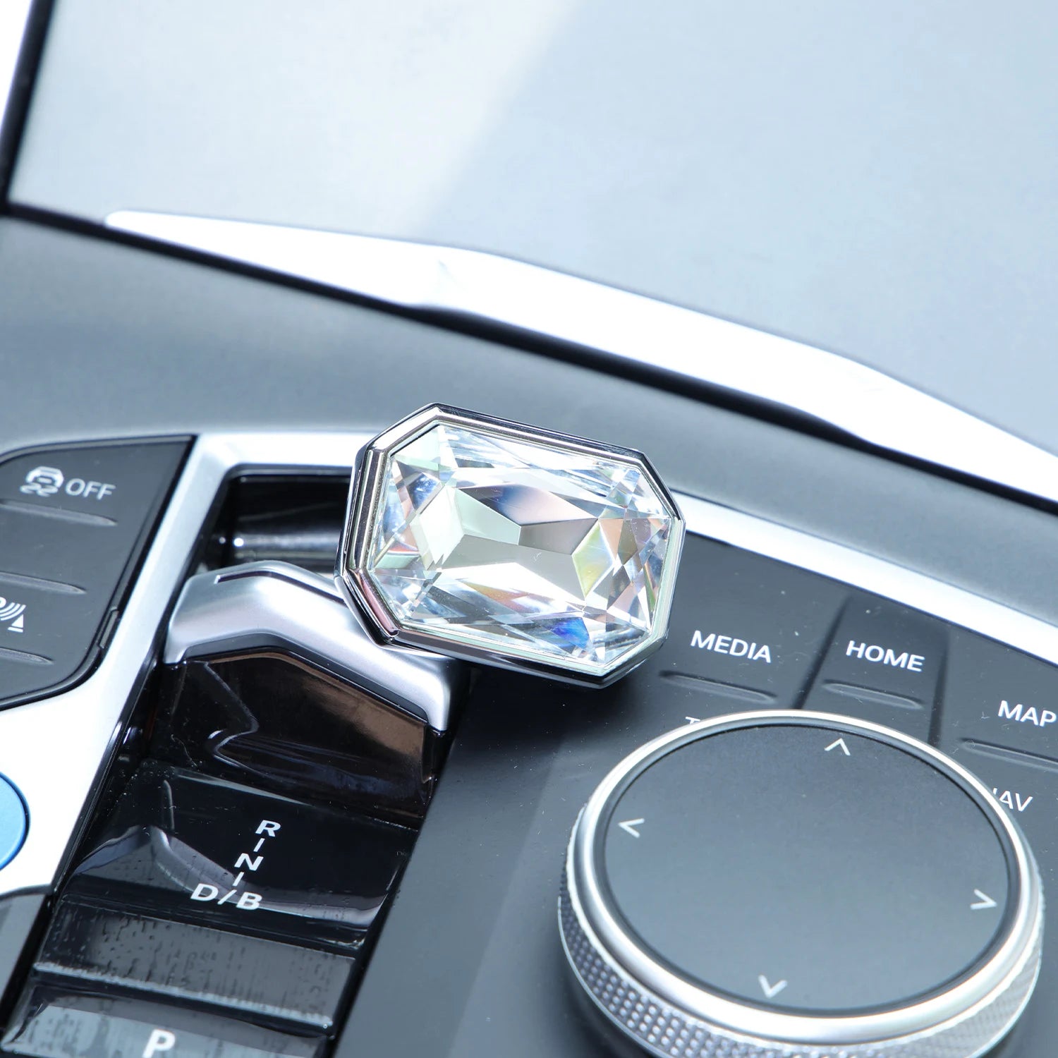 Luxury rectangular crystal car Fragrance clipped onto a car air vent with brilliant prism reflections