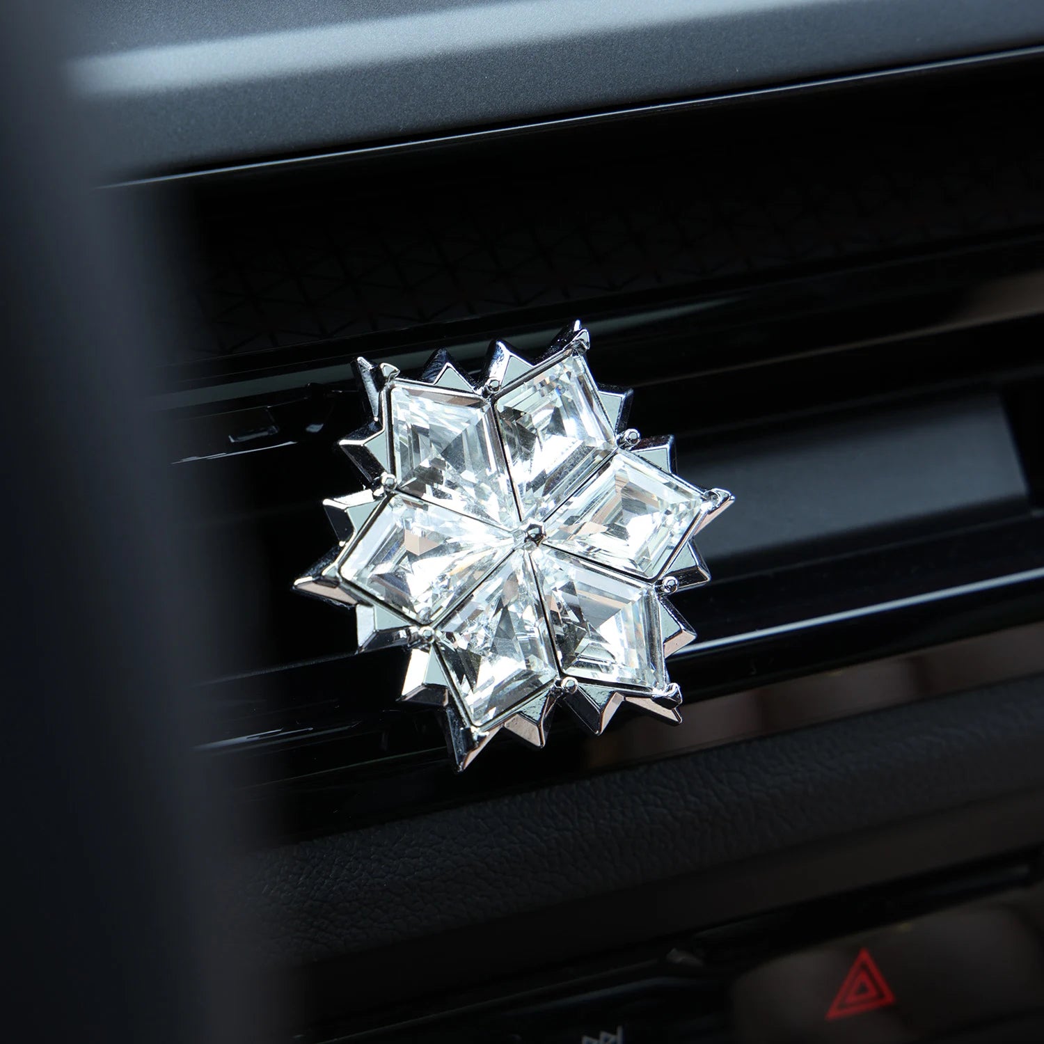 Asteria Givre - Grand Touring Crystal Car Fragrance (4 scents of tablets included)
