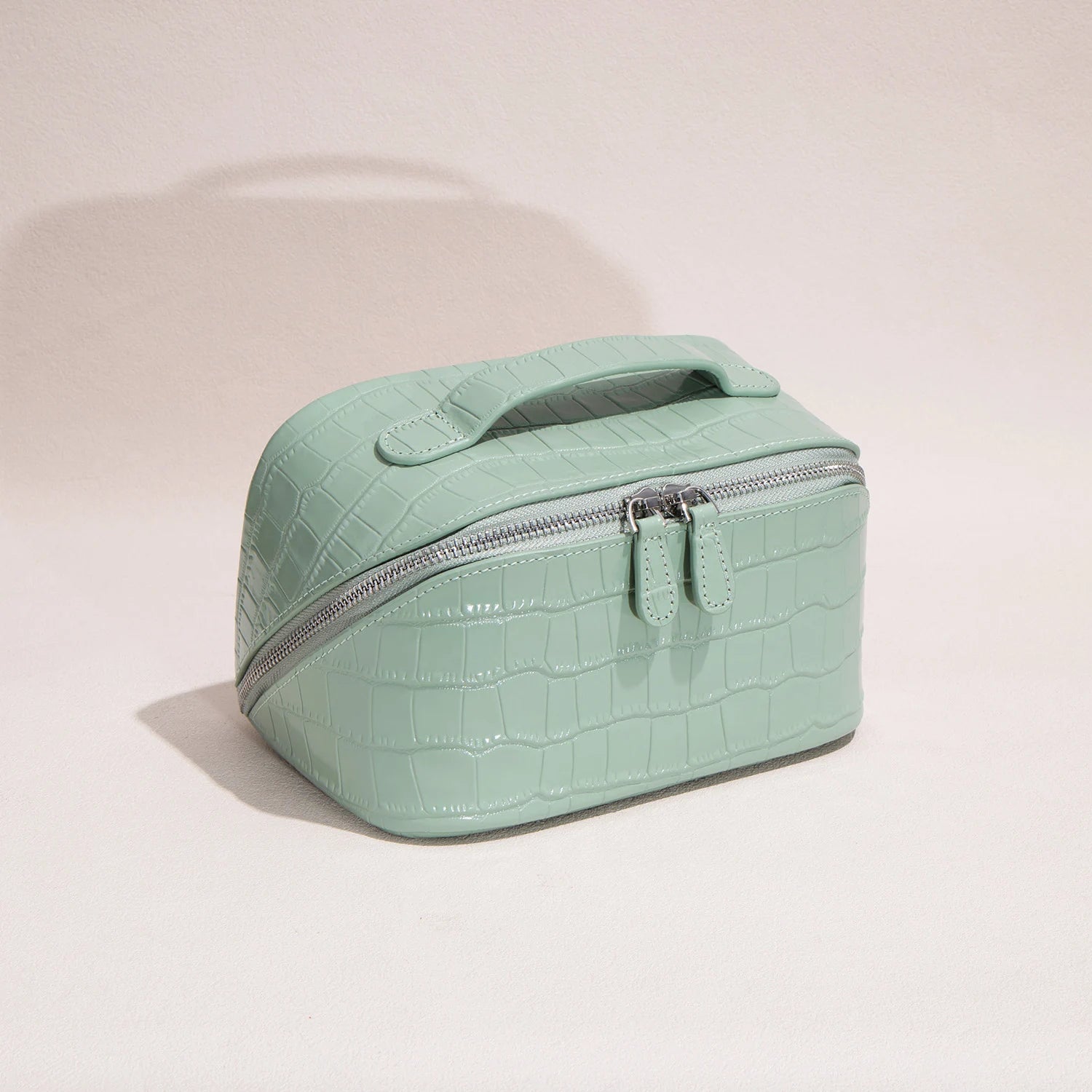 Aurelia Valise – Croc-Embossed Leather Vanity Bag