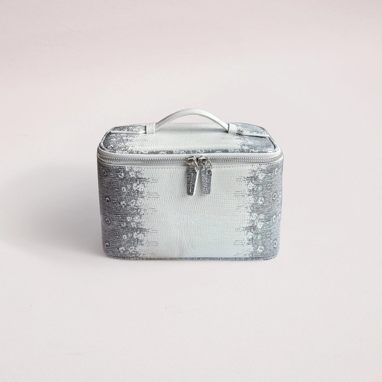 Aurelia Porticus – Lizard-Embossed Top-Grain Cowhide Vanity Bag