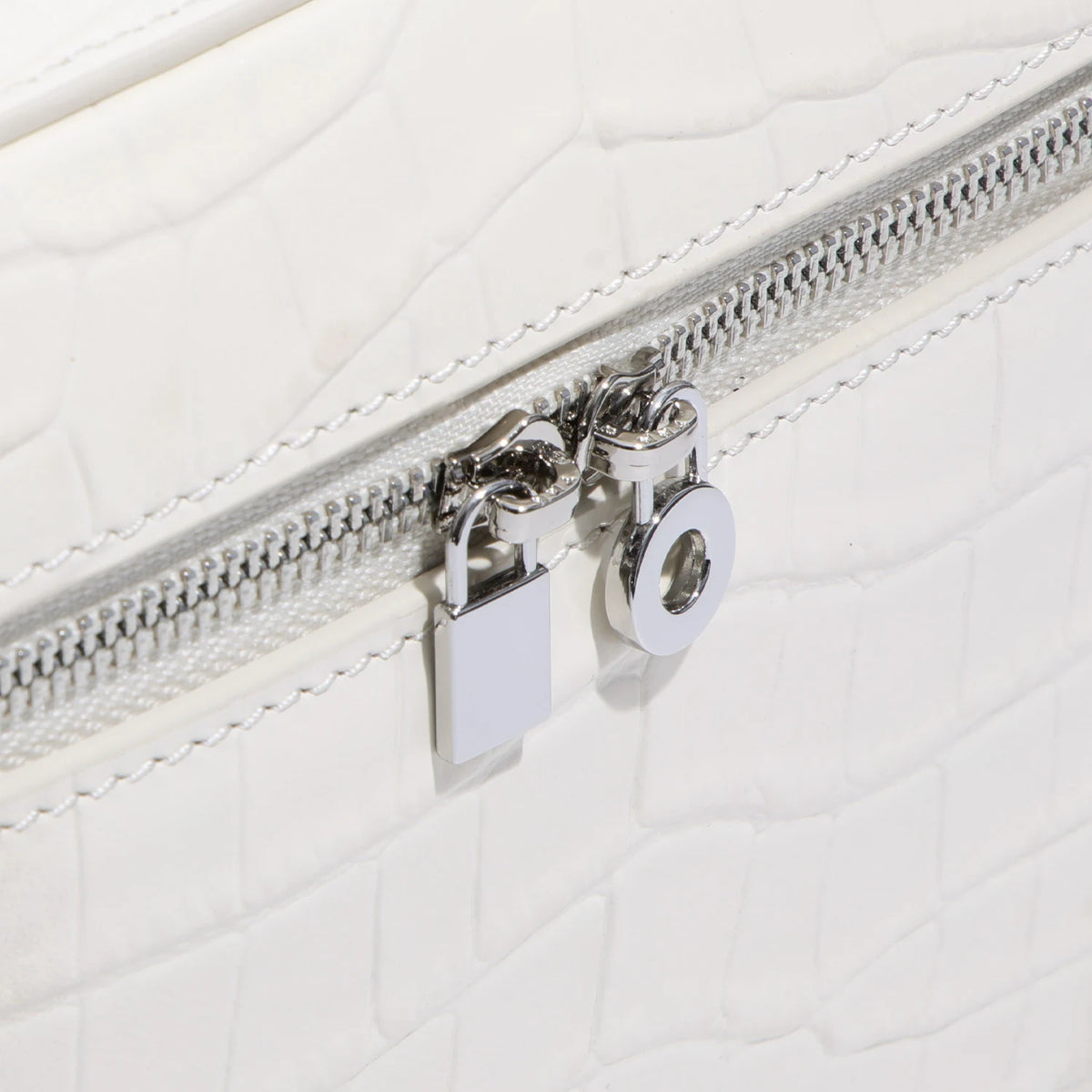 Aurelia Valise Imperiale – Croc-Embossed Top-Grain Cowhide Leather Vanity Case