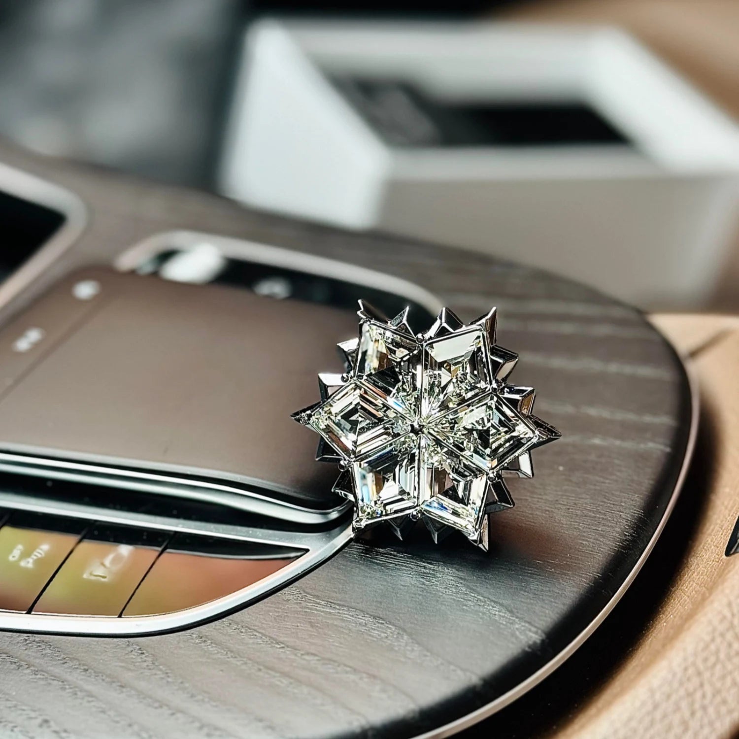 Asteria Givre - Grand Touring Crystal Car Fragrance