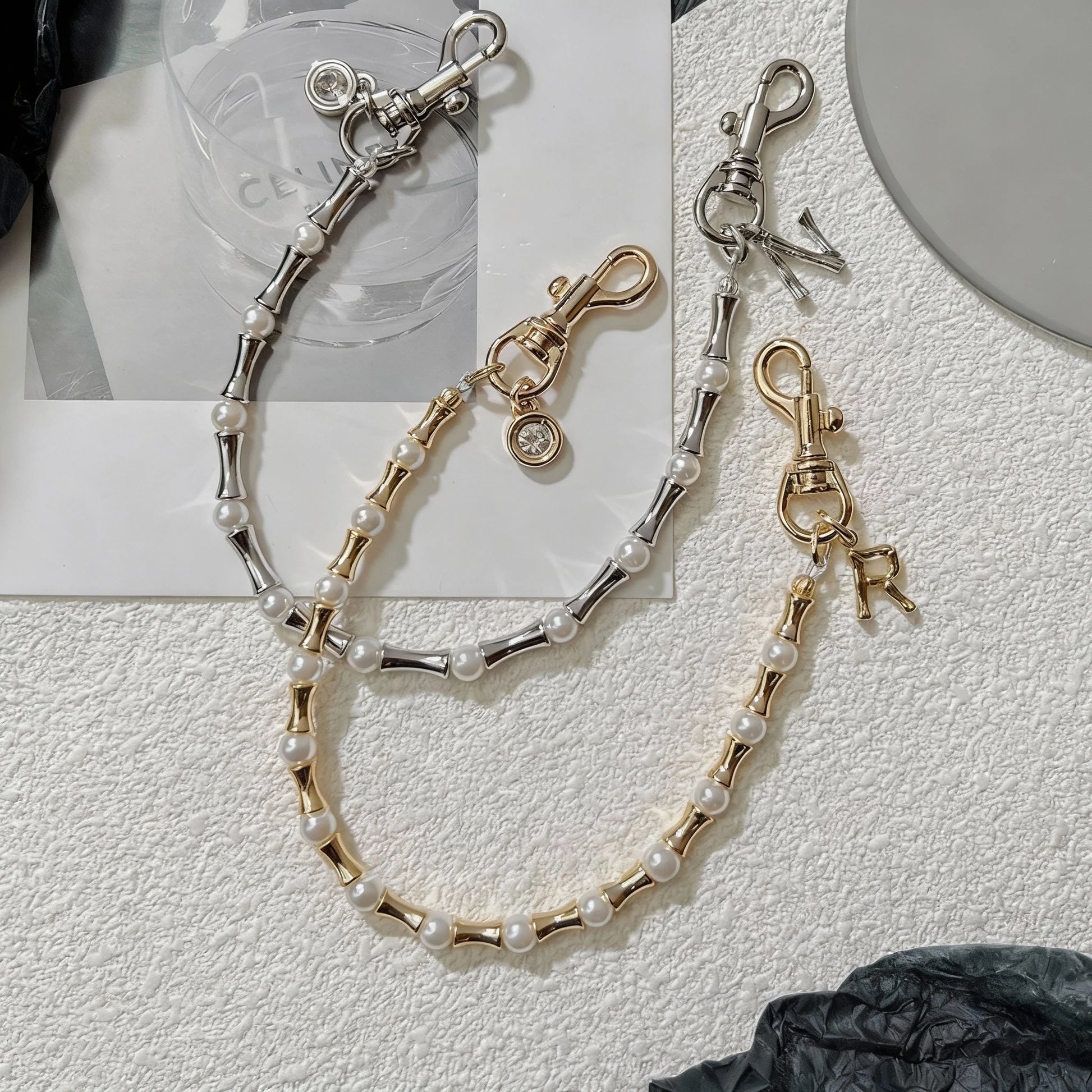 أوديت - سوار ساعة أبل مزدوج الخيوط مصنوع يدويًا من حجر الأمازونيت ولؤلؤ سواروفسكي