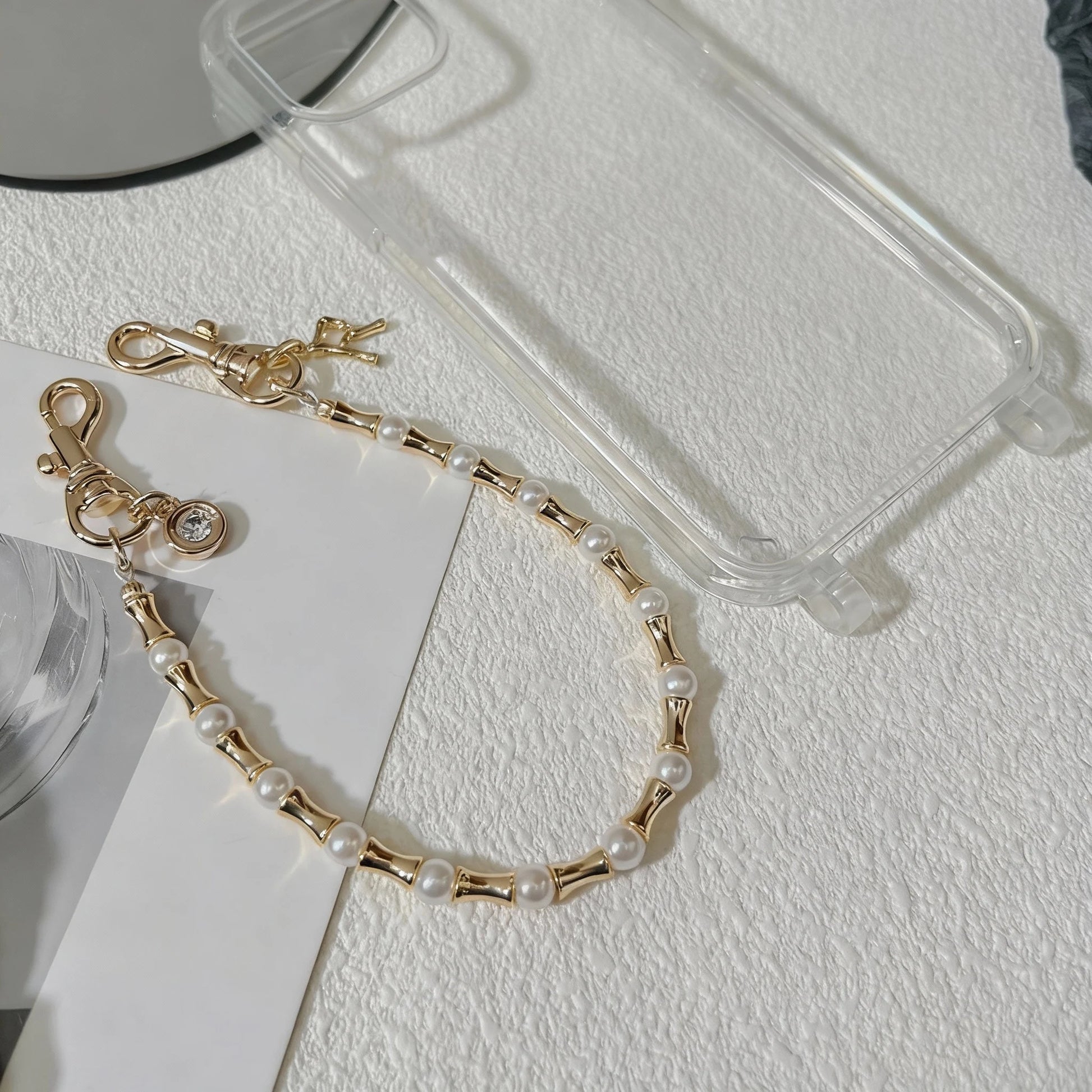 أوديت - سوار ساعة أبل مزدوج الخيوط مصنوع يدويًا من حجر الأمازونيت ولؤلؤ سواروفسكي